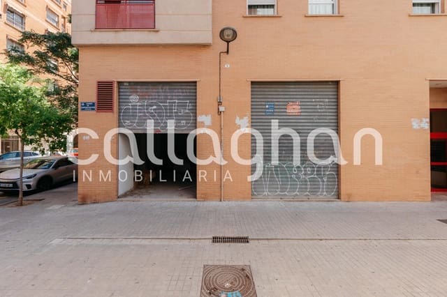 Commercial for sale in Patraix, Valencia city - € 140,000 (Ref: 9215254)