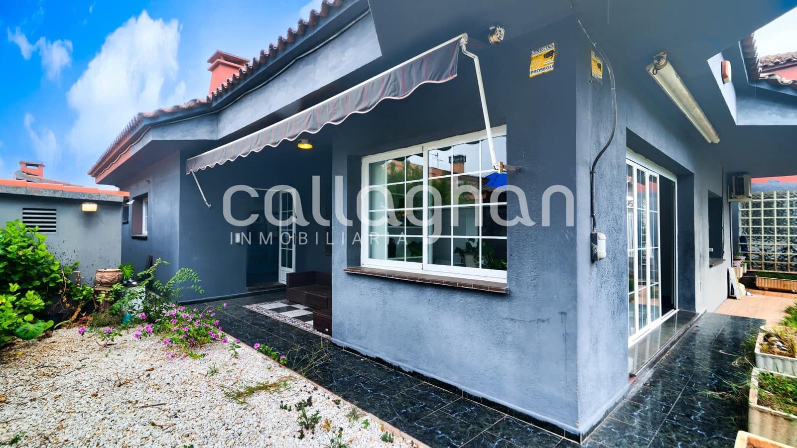 9 chambre Villa/Maison à vendre à Castello de la Plana avec piscine garage - 990 000 € (Ref: 9228743)