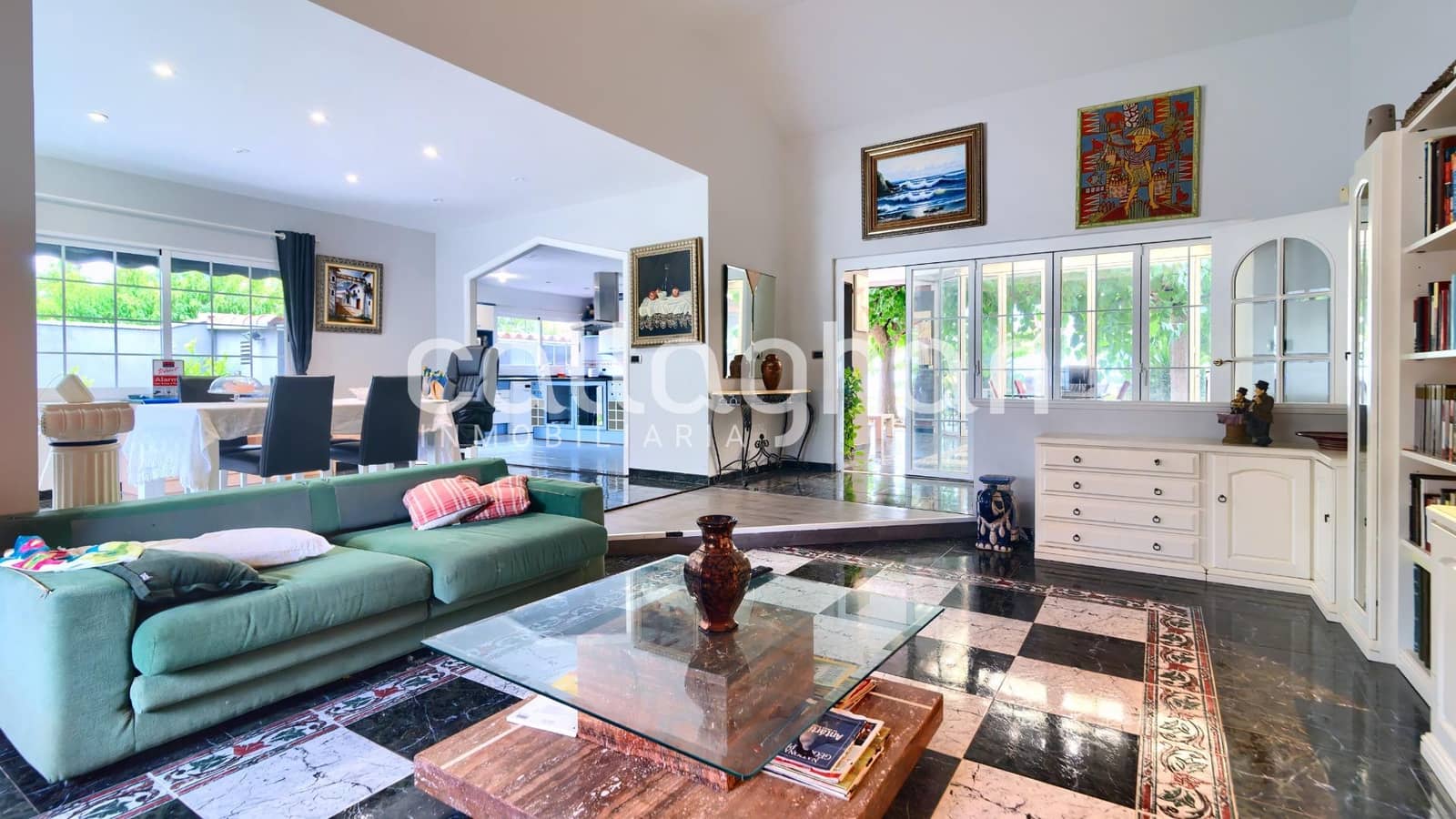 9 soverom Villa til salgs i Castello de la Plana med svømmebasseng garasje - € 990 000 (Ref: 9228743)