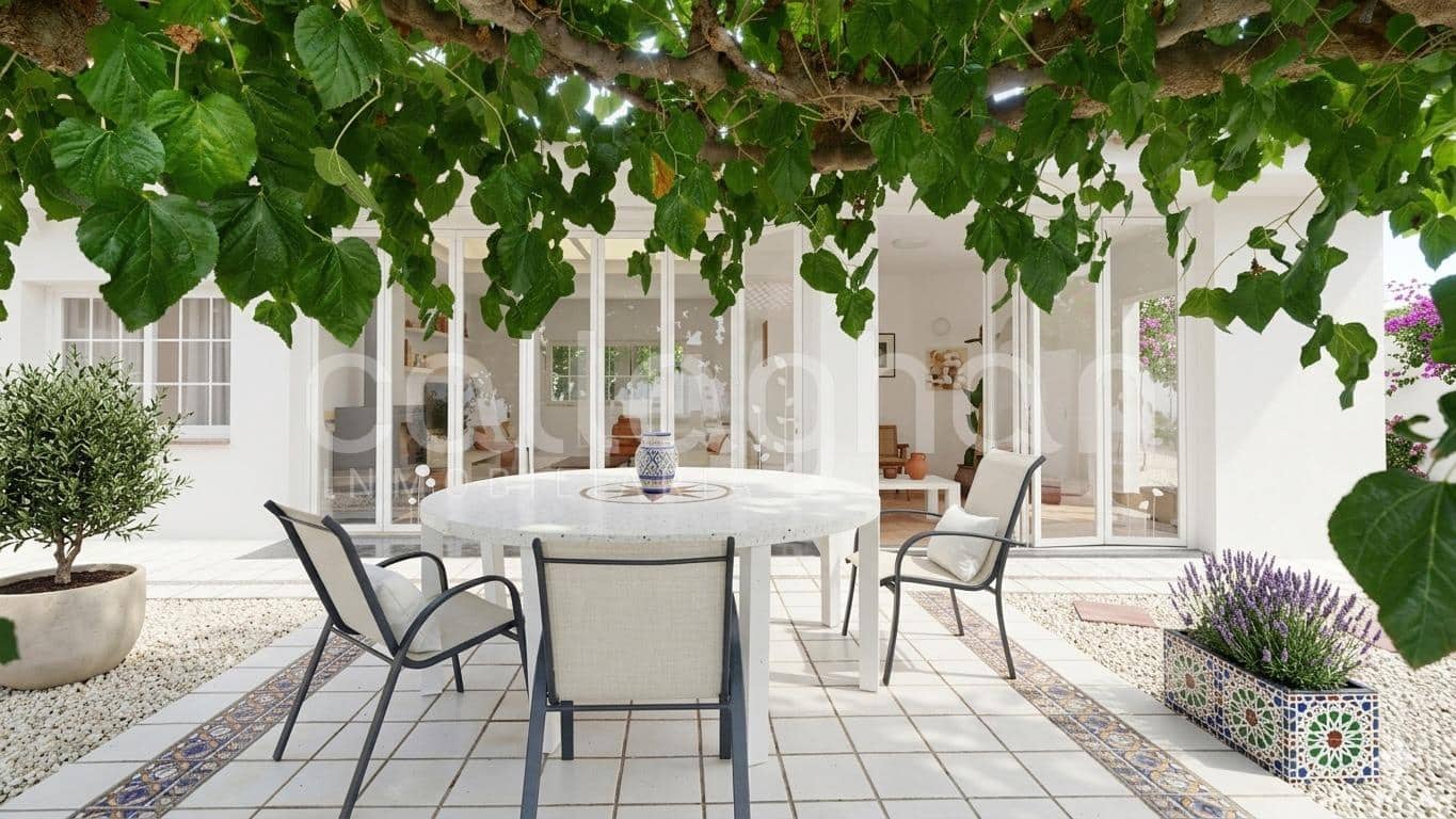 9 sypialnia Willa na sprzedaż w Castello de la Plana z basenem garażem - 920 000 € (Ref: 9228743)