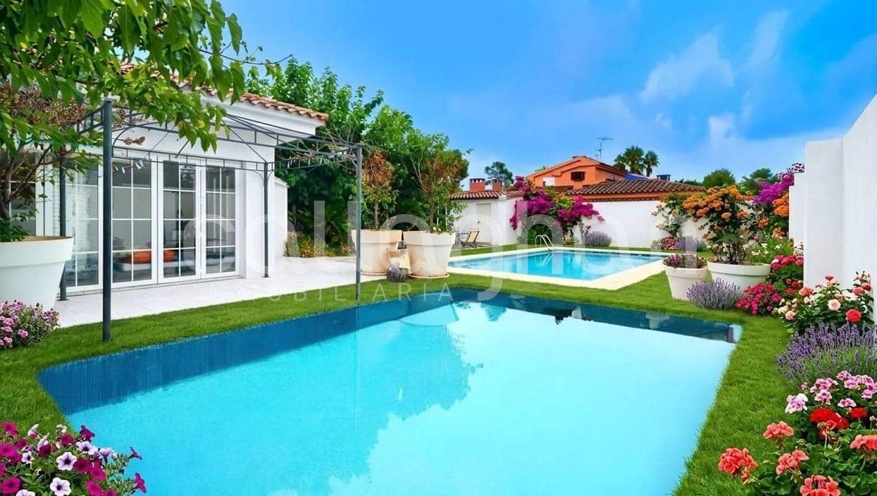 9 Zimmer Villa zu verkaufen in Castello de la Plana mit Pool Garage - 920.000 € (Ref: 9228743)