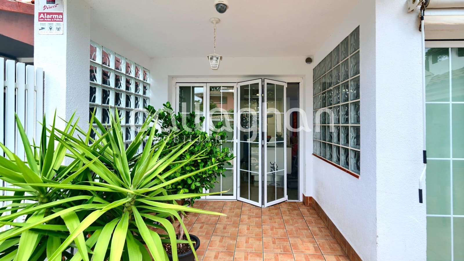 9 camera da letto Villa in vendita in Castello de la Plana con piscina garage - 795.000 € (Rif: 9228743)