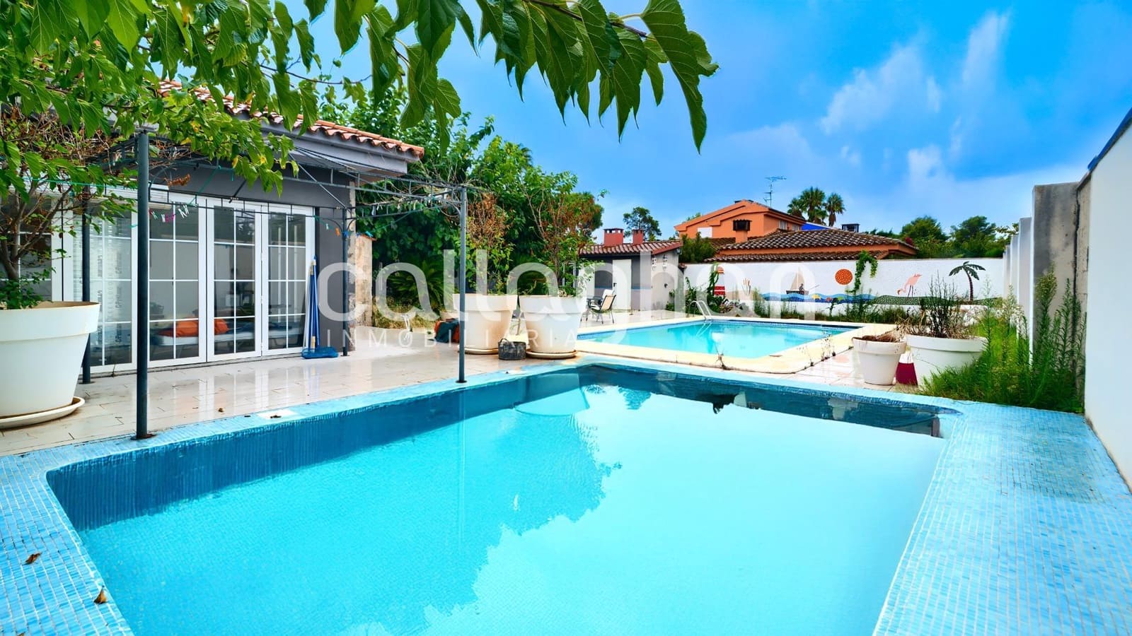 9 camera da letto Villa in vendita in Castello de la Plana con piscina garage - 795.000 € (Rif: 9228743)