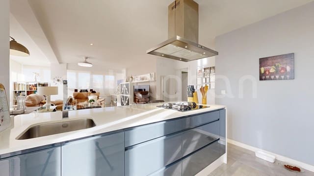 3 soveværelse Lejlighed til salg i Malilla, Valencia by - € 425.000 (Ref: 9228745)