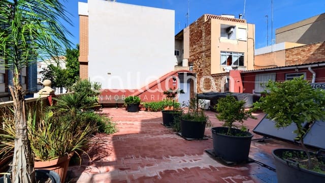 4 chambre Villa/Maison Mitoyenne à vendre à Albal avec garage - 390 000 € (Ref: 9228746)