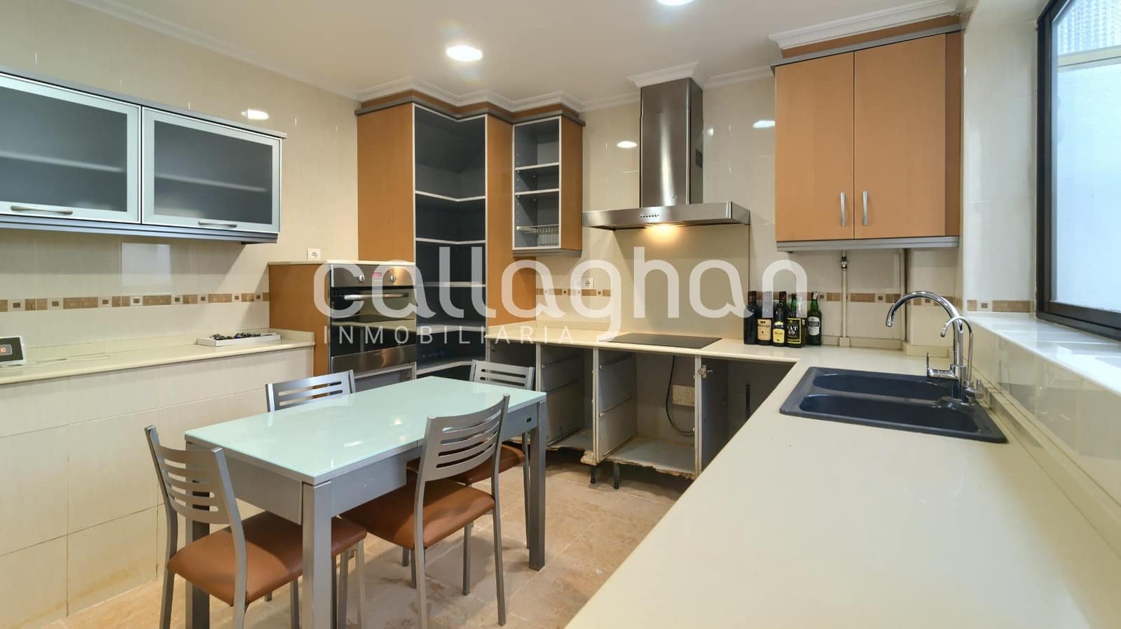 4 slaapkamer Rijtjeshuis te koop in Albal met garage - € 390.000 (Ref: 9228746)