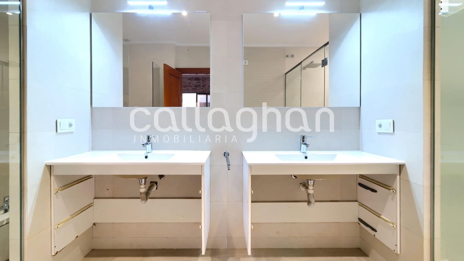 4 slaapkamer Rijtjeshuis te koop in Albal met garage - € 390.000 (Ref: 9228746)