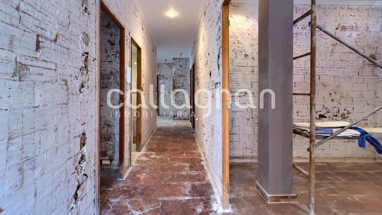 4 slaapkamer Rijtjeshuis te koop in Albal met garage - € 390.000 (Ref: 9228746)