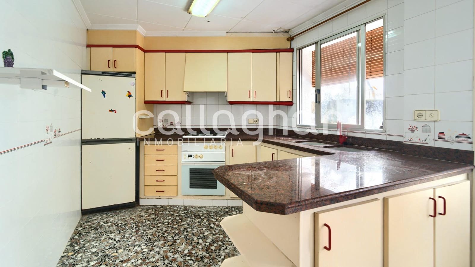 6 soverom Hus til salgs i Genoves - € 65 000 (Ref: 9243233)