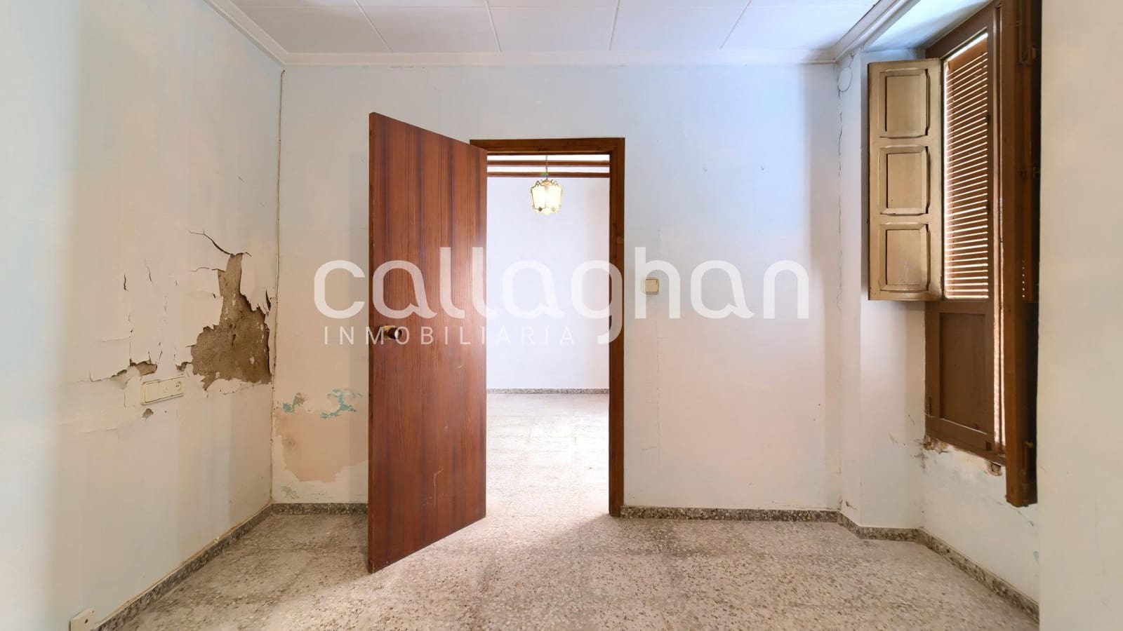 6 soverom Hus til salgs i Genoves - € 65 000 (Ref: 9243233)