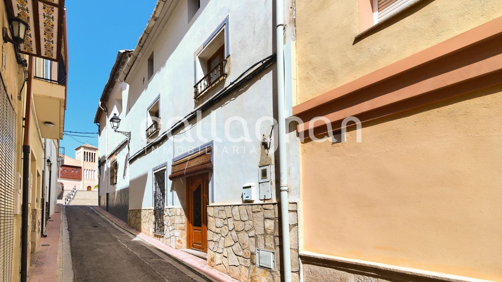 6 soverom Hus til salgs i Genoves - € 65 000 (Ref: 9243233)