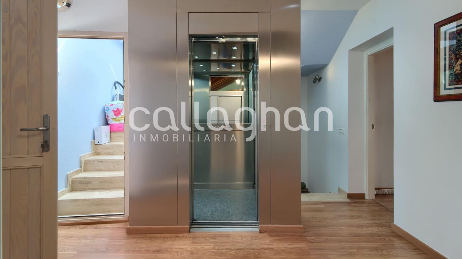 5 slaapkamer Rijtjeshuis te koop in Alzira - € 525.000 (Ref: 9247109)