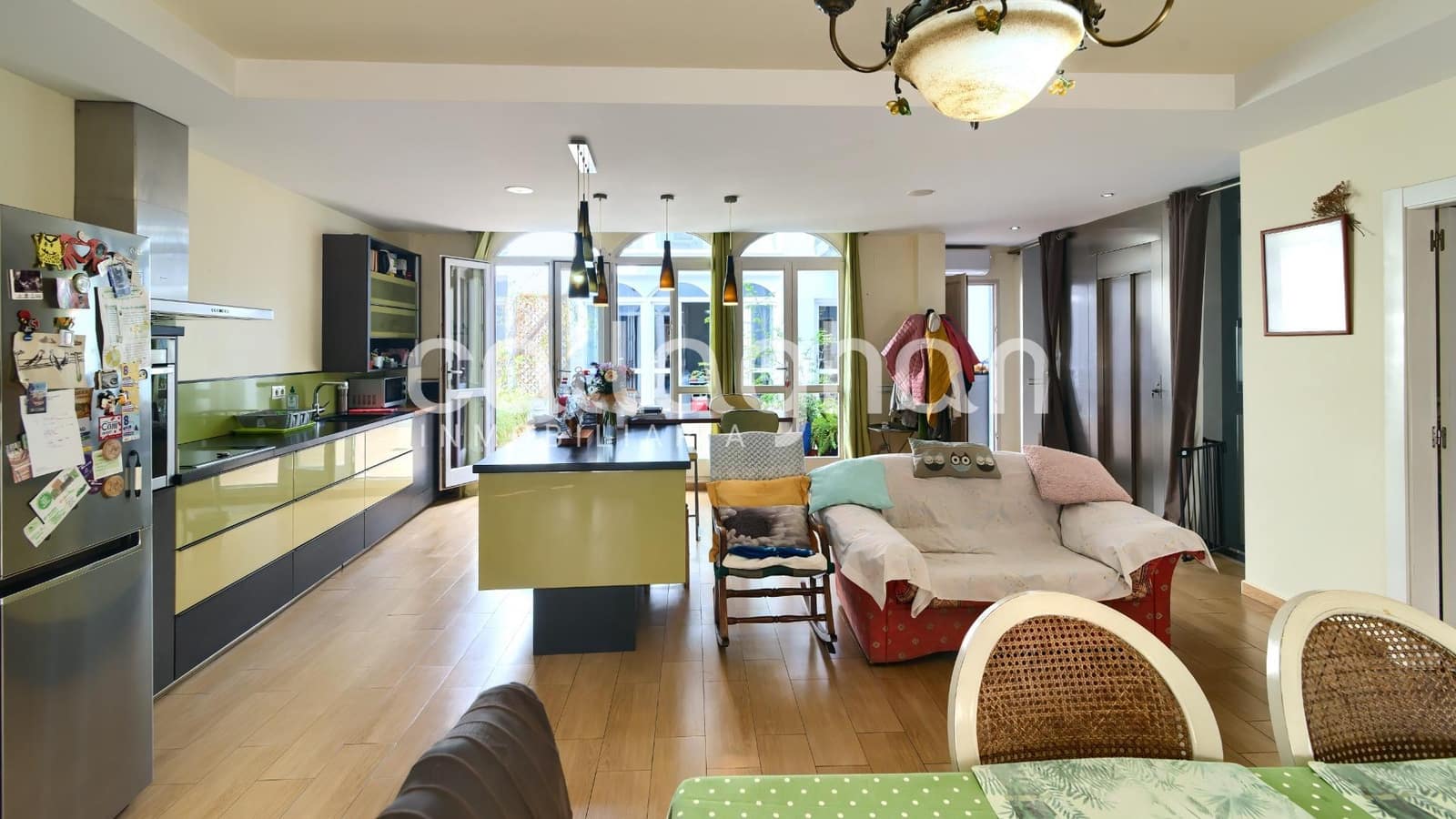 5 slaapkamer Rijtjeshuis te koop in Alzira - € 525.000 (Ref: 9247109)