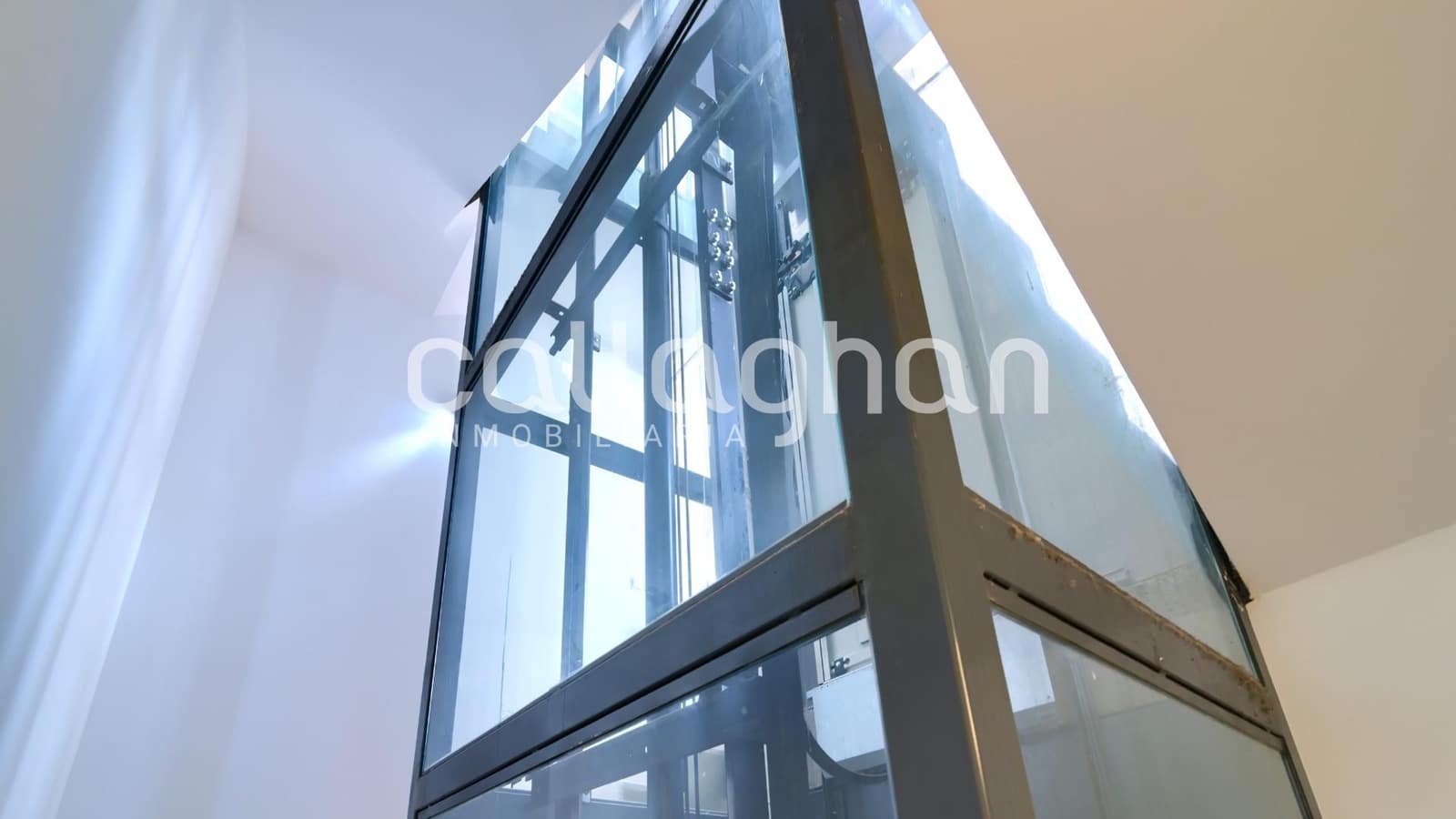 5 slaapkamer Rijtjeshuis te koop in Alzira - € 525.000 (Ref: 9247109)