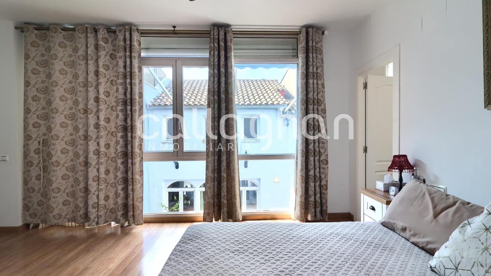 5 slaapkamer Rijtjeshuis te koop in Alzira - € 525.000 (Ref: 9247109)