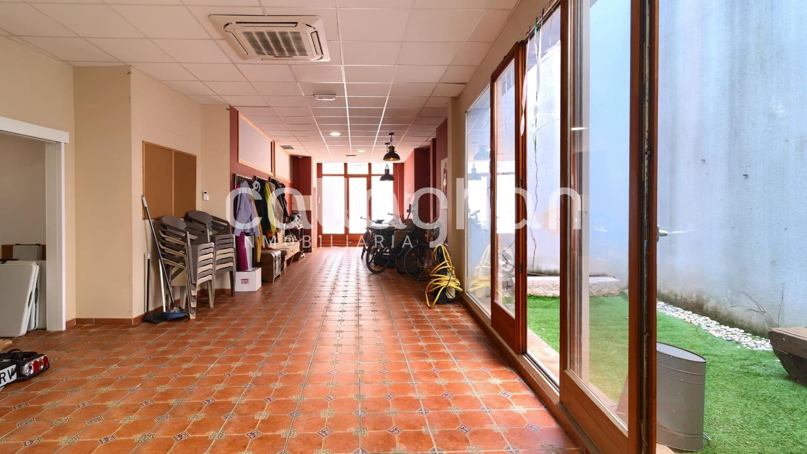 5 slaapkamer Rijtjeshuis te koop in Alzira - € 525.000 (Ref: 9247109)