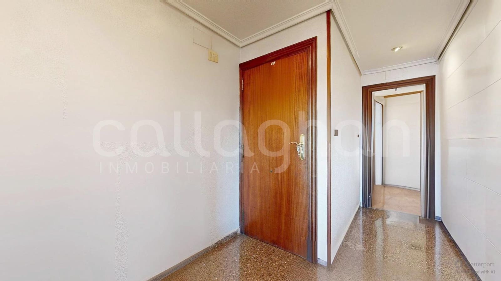 3 soveværelse Lejlighed til salg i Valencia by - € 290.000 (Ref: 9257535)