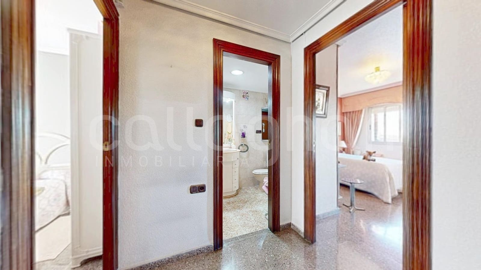 3 soveværelse Lejlighed til salg i Valencia by - € 290.000 (Ref: 9257535)