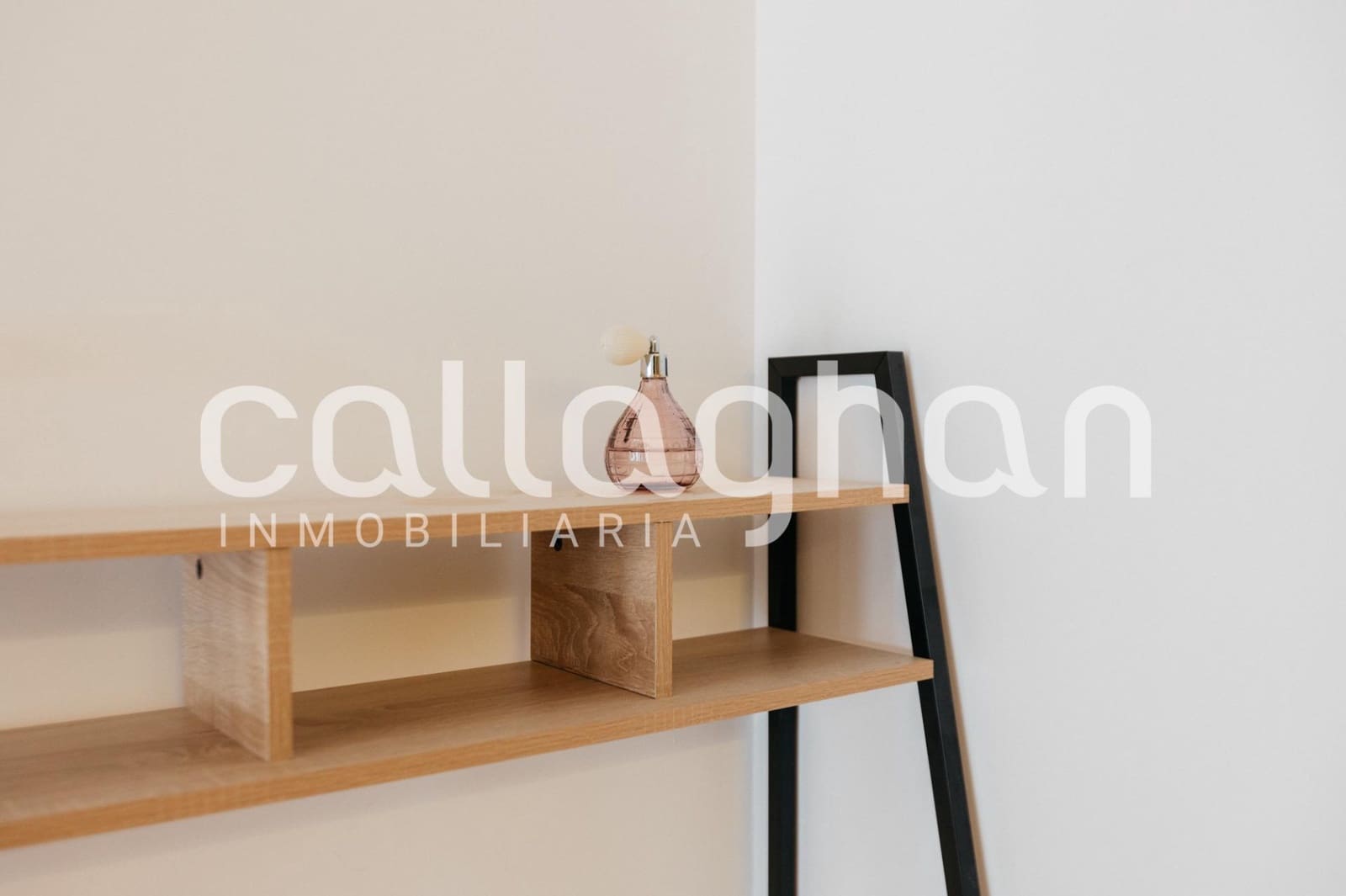 1 sypialnia Studio do wynajęcia w Miasto Walencja - 990 € (Ref: 9257540)