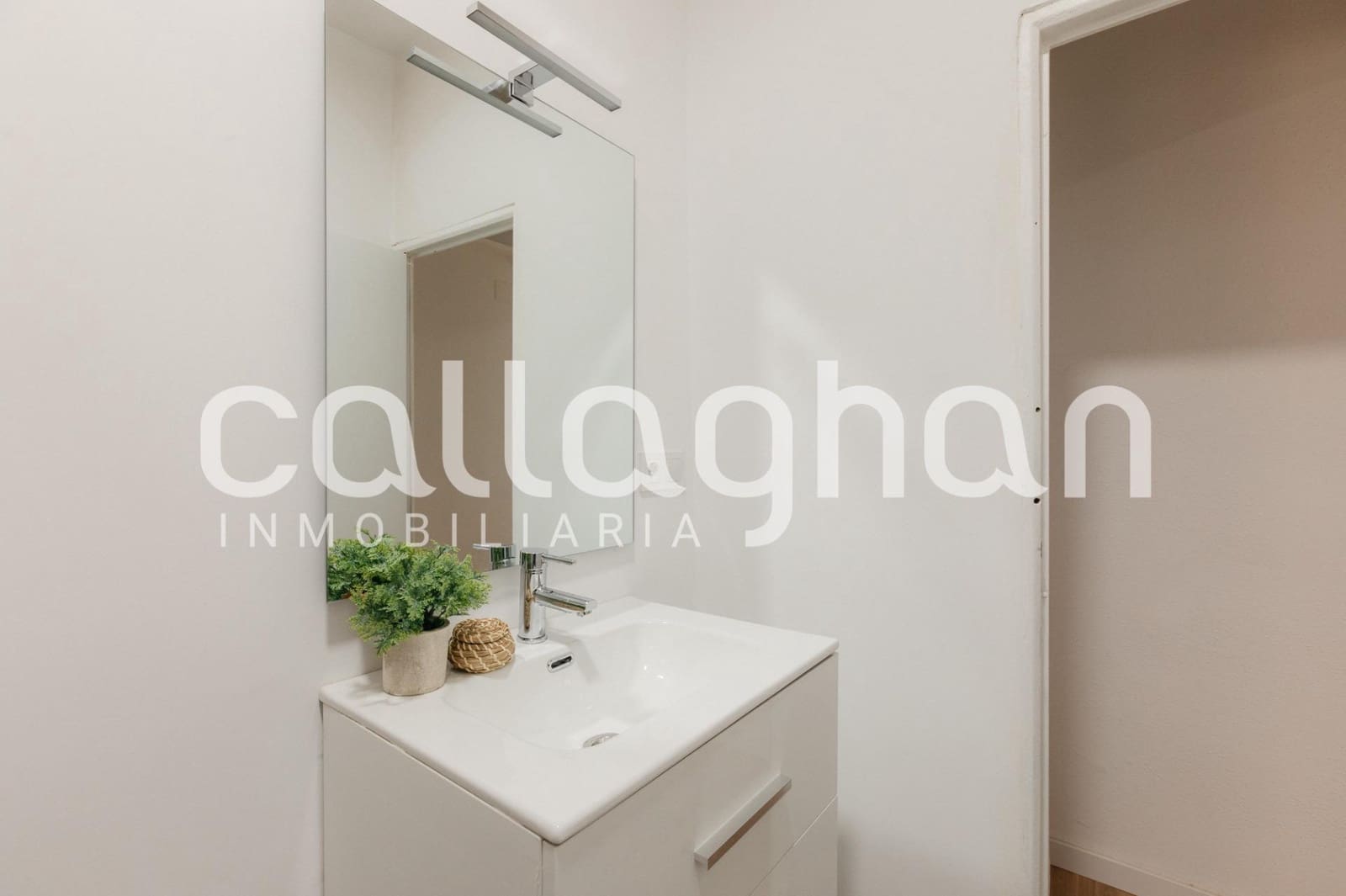 3 sypialnia Mieszkanie do wynajęcia w Miasto Walencja - 1 350 € (Ref: 9272455)