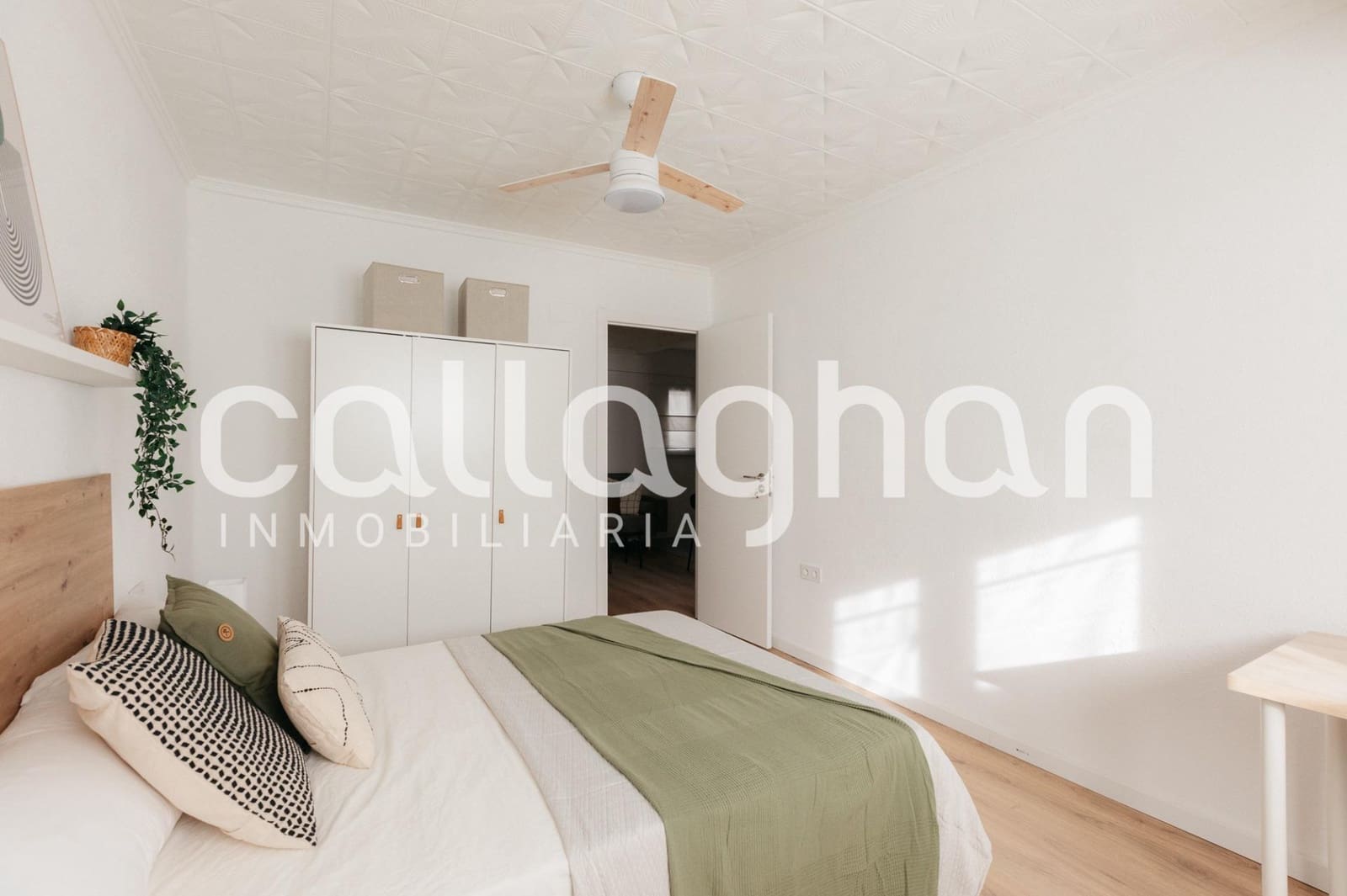 3 sypialnia Mieszkanie do wynajęcia w Miasto Walencja - 1 350 € (Ref: 9272455)