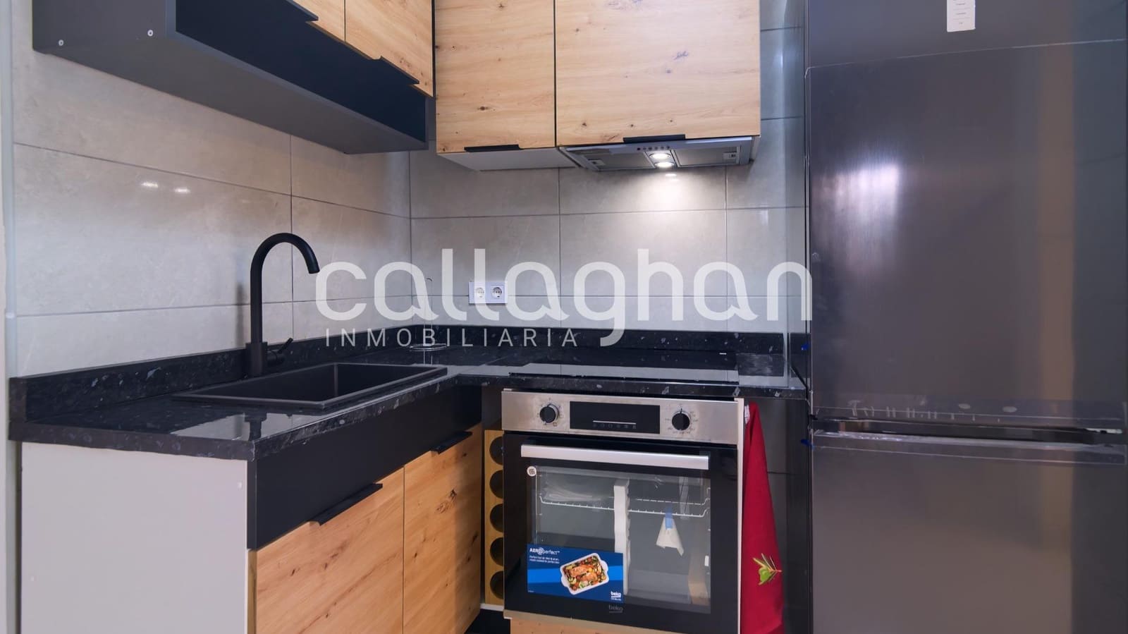 3 soveværelse Villa til salg i Pedralba med swimmingpool garage - € 270.000 (Ref: 9282383)