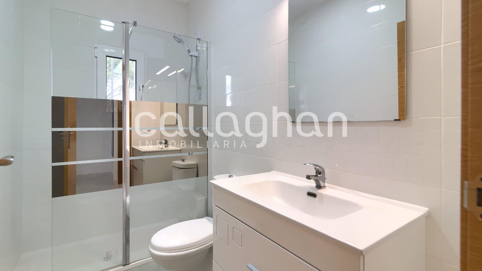 3 soveværelse Villa til salg i Pedralba med swimmingpool garage - € 270.000 (Ref: 9282383)