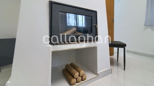 3 soverom Villa til salgs i Pedralba med svømmebasseng garasje - € 270 000 (Ref: 9282383)