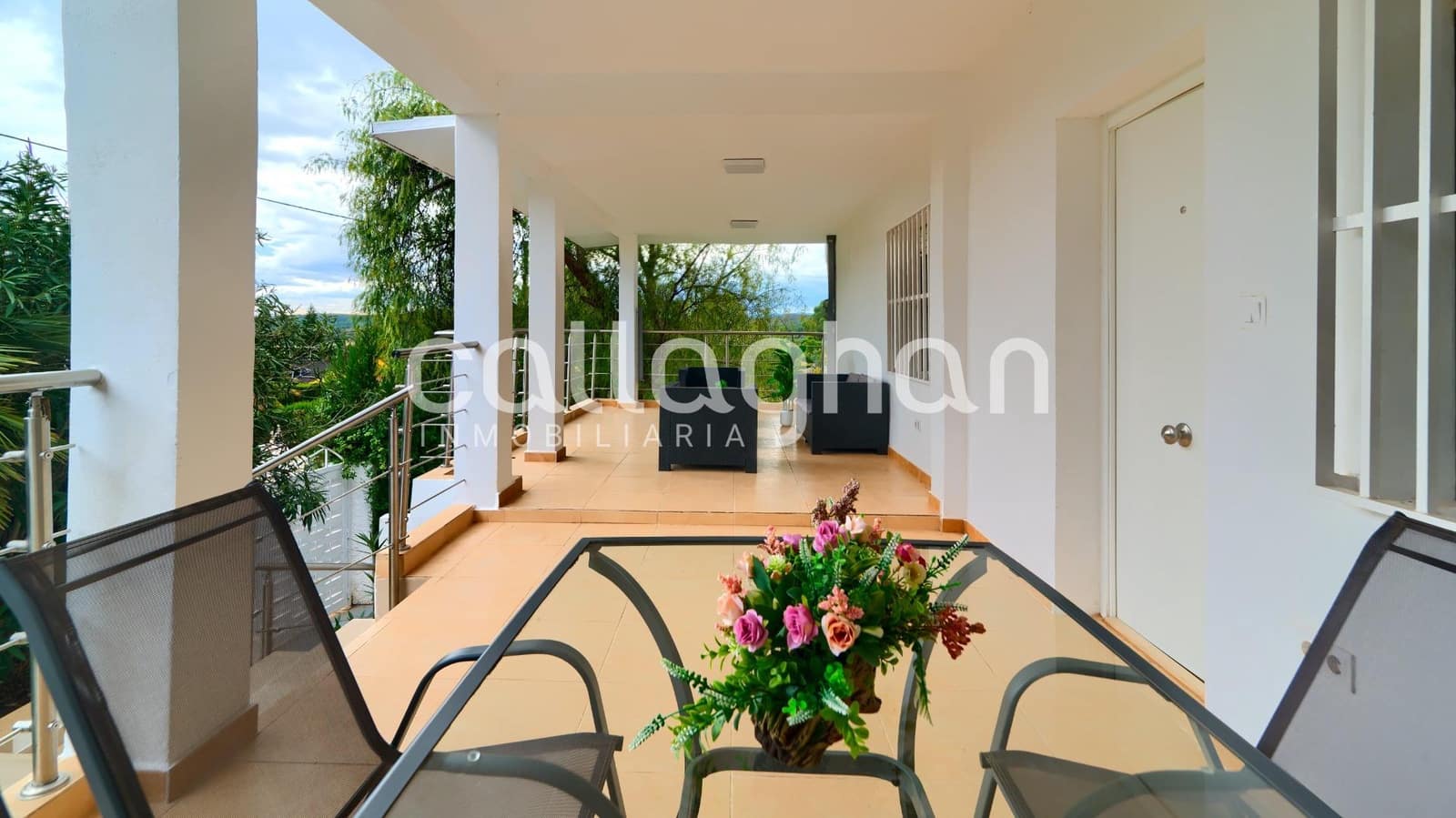 3 soveværelse Villa til salg i Pedralba med swimmingpool garage - € 270.000 (Ref: 9282383)