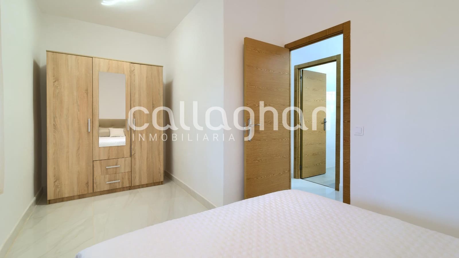 3 soveværelse Villa til salg i Pedralba med swimmingpool garage - € 270.000 (Ref: 9282383)