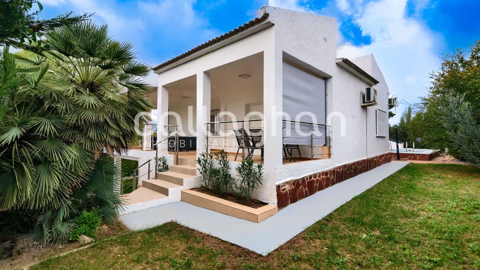 3 soveværelse Villa til salg i Pedralba med swimmingpool garage - € 270.000 (Ref: 9282383)