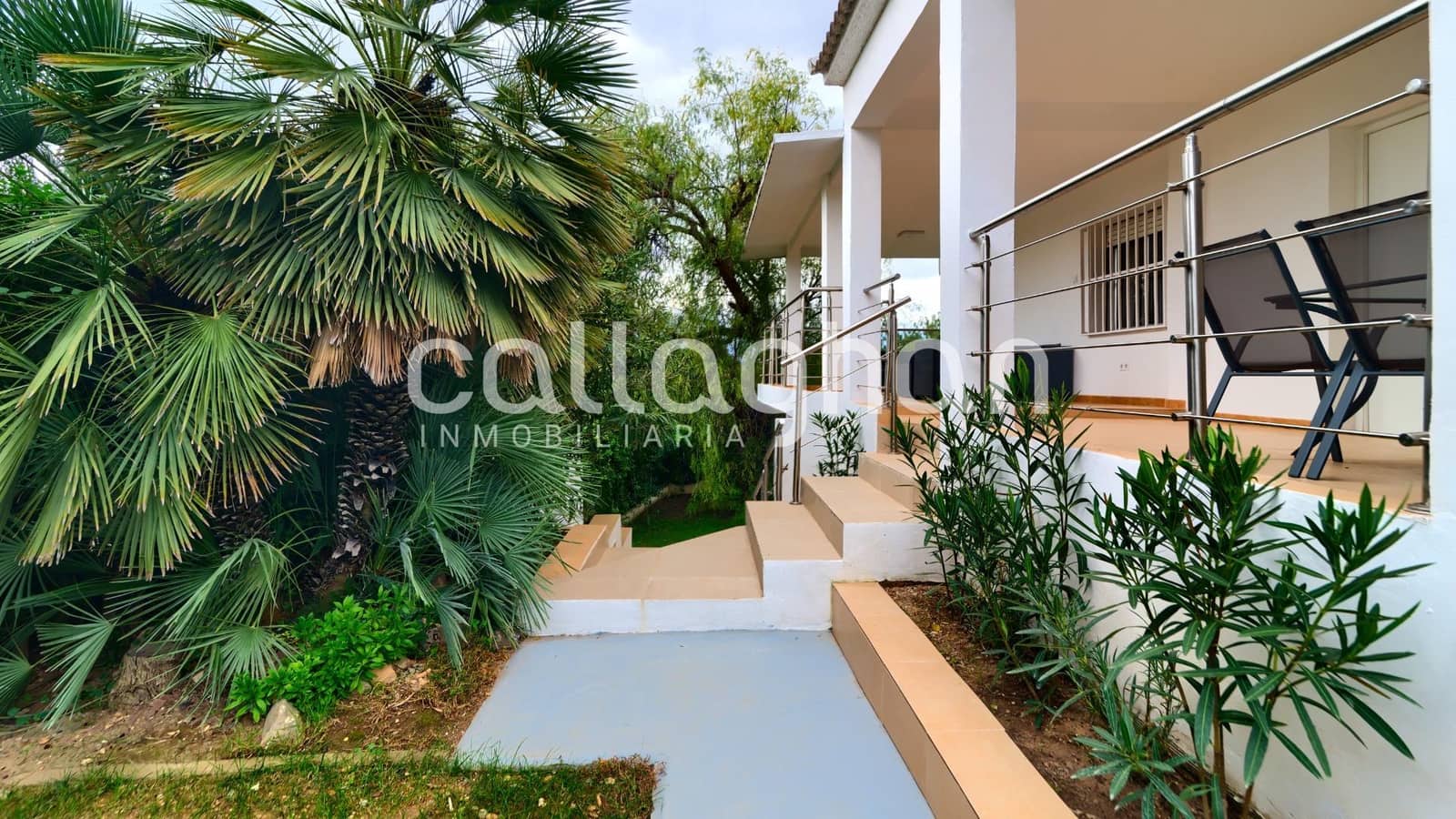 3 soveværelse Villa til salg i Pedralba med swimmingpool garage - € 270.000 (Ref: 9282383)