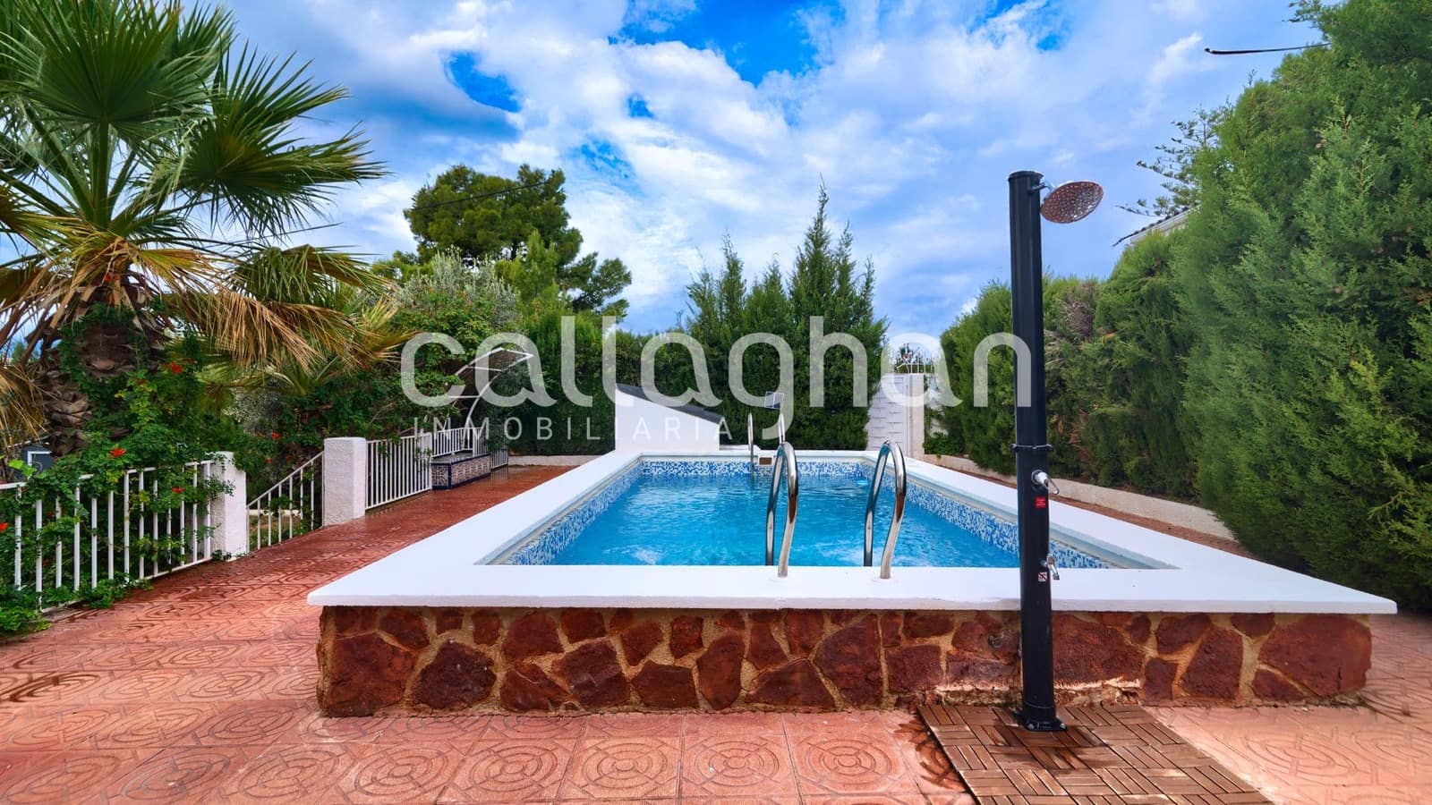 3 soveværelse Villa til salg i Pedralba med swimmingpool garage - € 270.000 (Ref: 9282383)