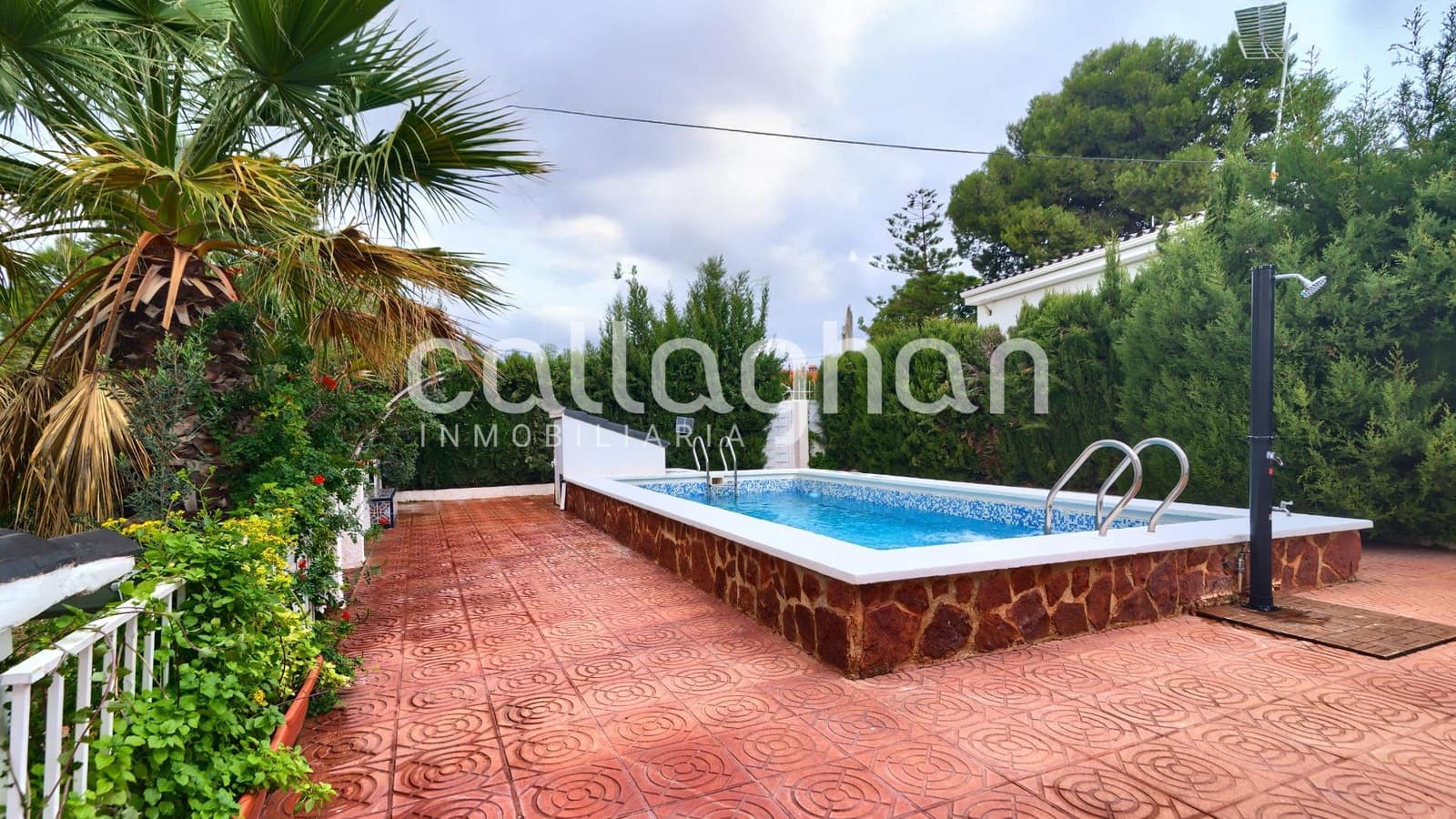 3 soveværelse Villa til salg i Pedralba med swimmingpool garage - € 270.000 (Ref: 9282383)