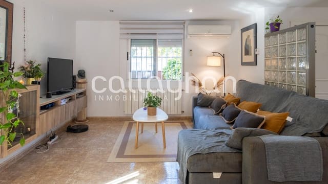 3 soveværelse Villa til salg i La Pobla de Vallbona med swimmingpool garage - € 425.000 (Ref: 9285379)