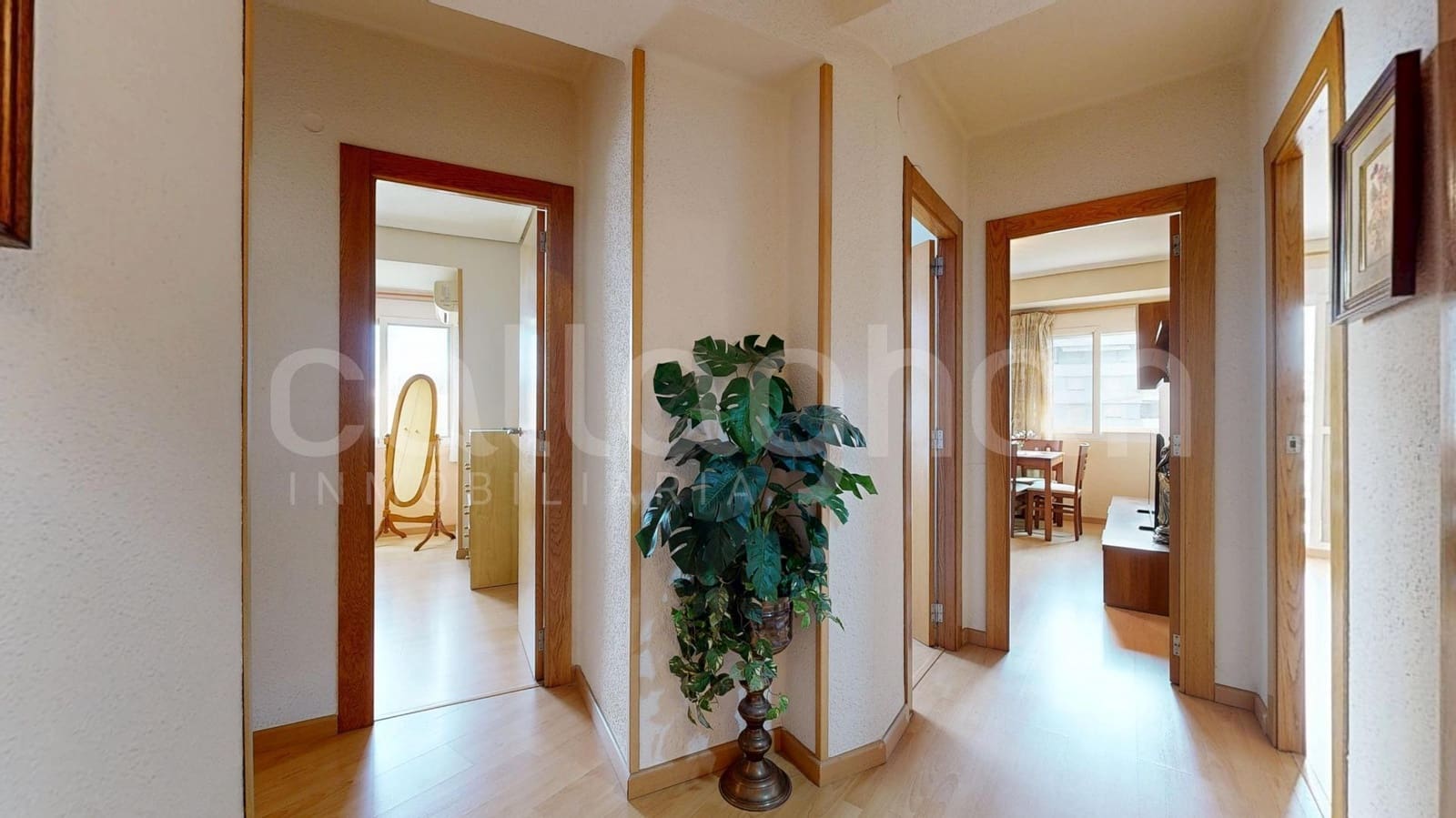 3 bedroom Flat for sale in Valencia city - € 480,000 (Ref: 9303723)