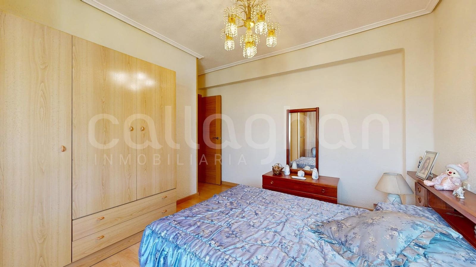 3 bedroom Flat for sale in Valencia city - € 480,000 (Ref: 9303723)