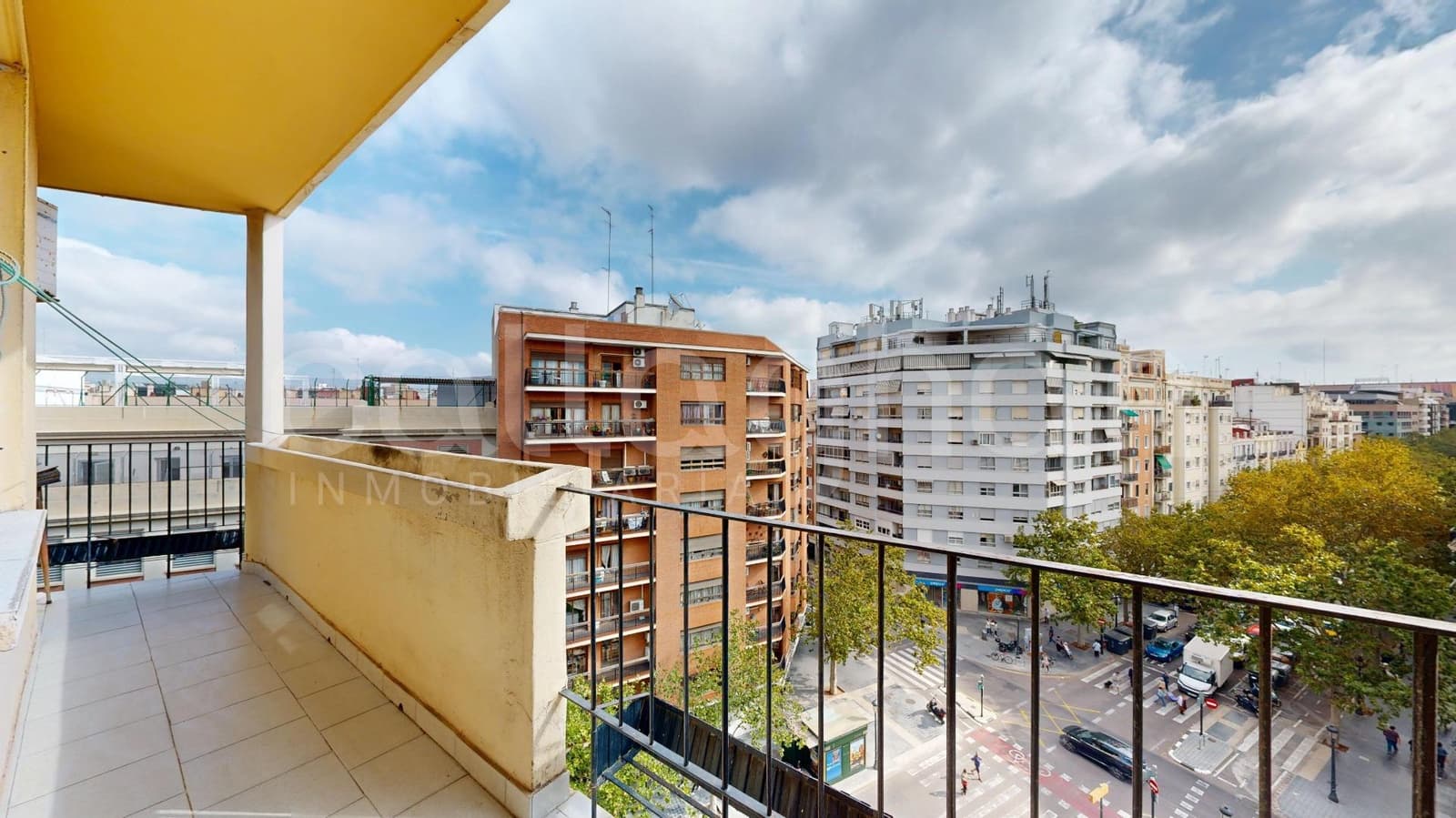 3 bedroom Flat for sale in Valencia city - € 480,000 (Ref: 9303723)