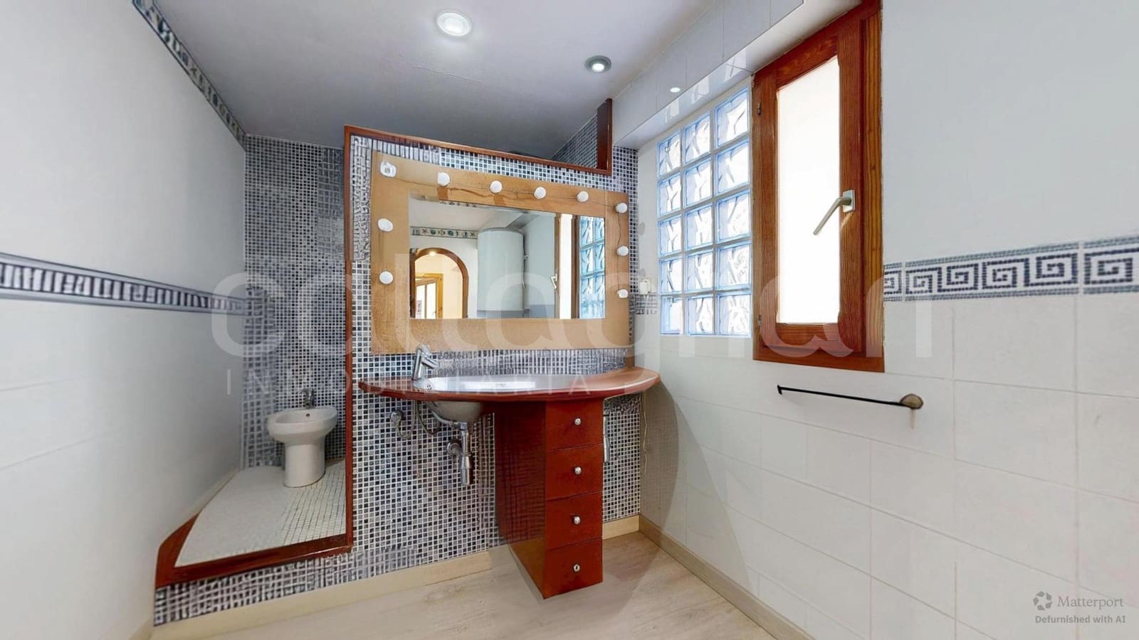 2 sovrum Lägenhet till salu i Rocafort - 170 000 € (Ref: 9308690)