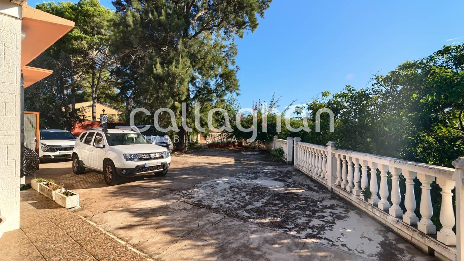 4 makuuhuone Huvila myytävänä paikassa Alzira mukana uima-altaan 
autotalli - 450 000 € (Ref: 9308691)