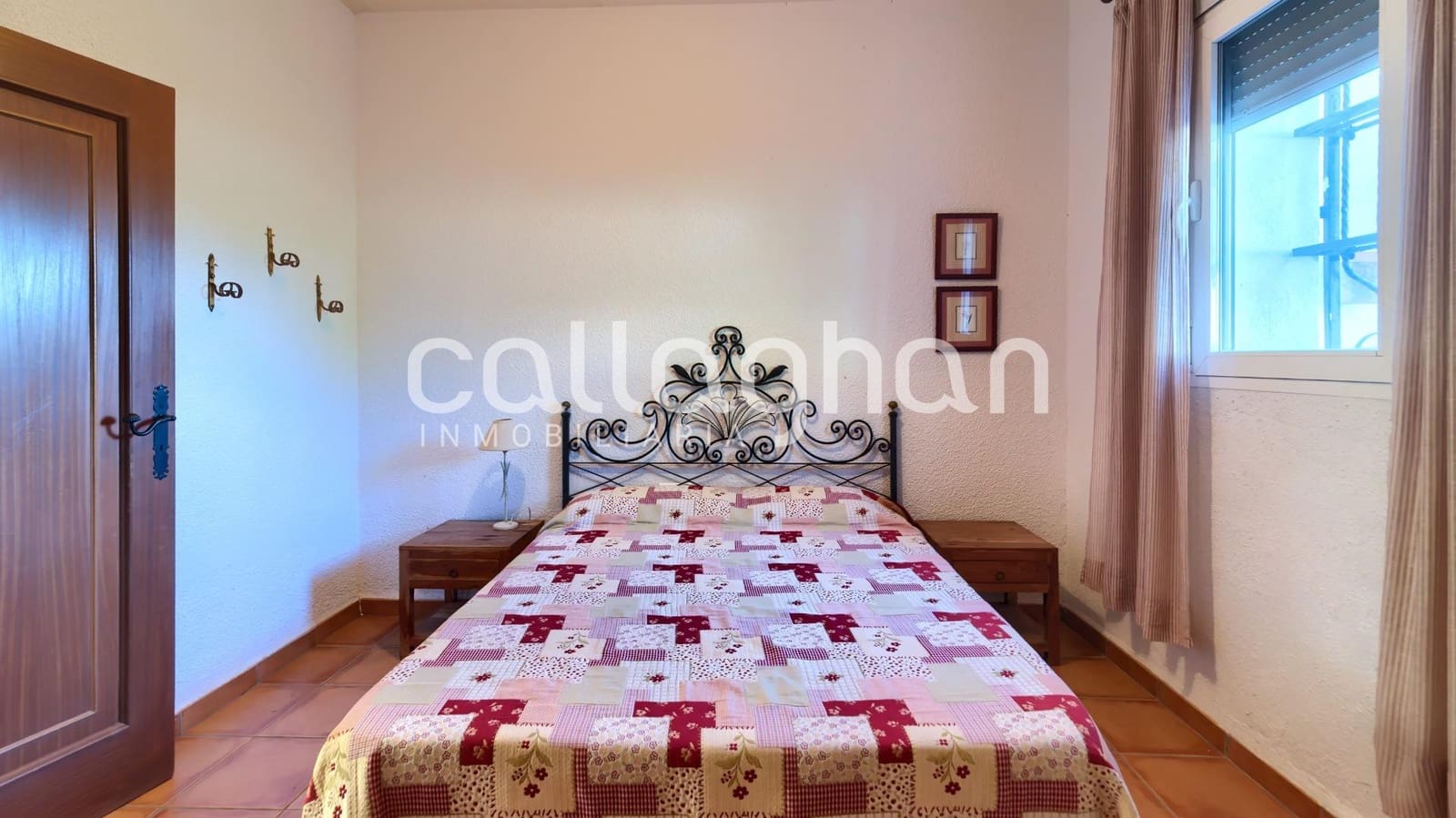 4 makuuhuone Huvila myytävänä paikassa Alzira mukana uima-altaan 
autotalli - 450 000 € (Ref: 9308691)