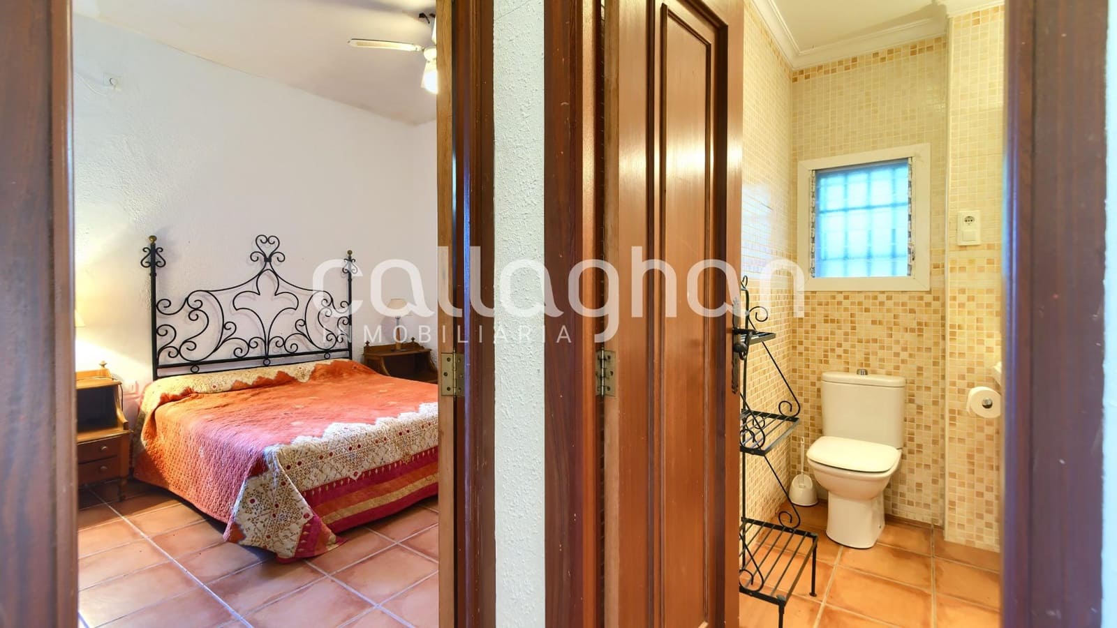 4 makuuhuone Huvila myytävänä paikassa Alzira mukana uima-altaan 
autotalli - 450 000 € (Ref: 9308691)