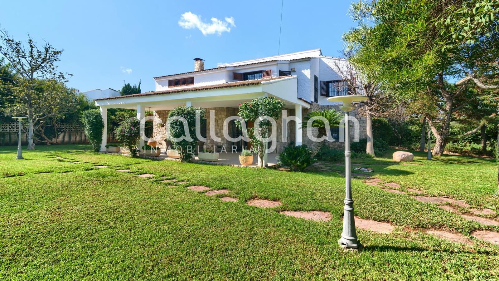 4 soverom Villa til salgs i Godella med svømmebasseng garasje - € 1 060 000 (Ref: 9322608)