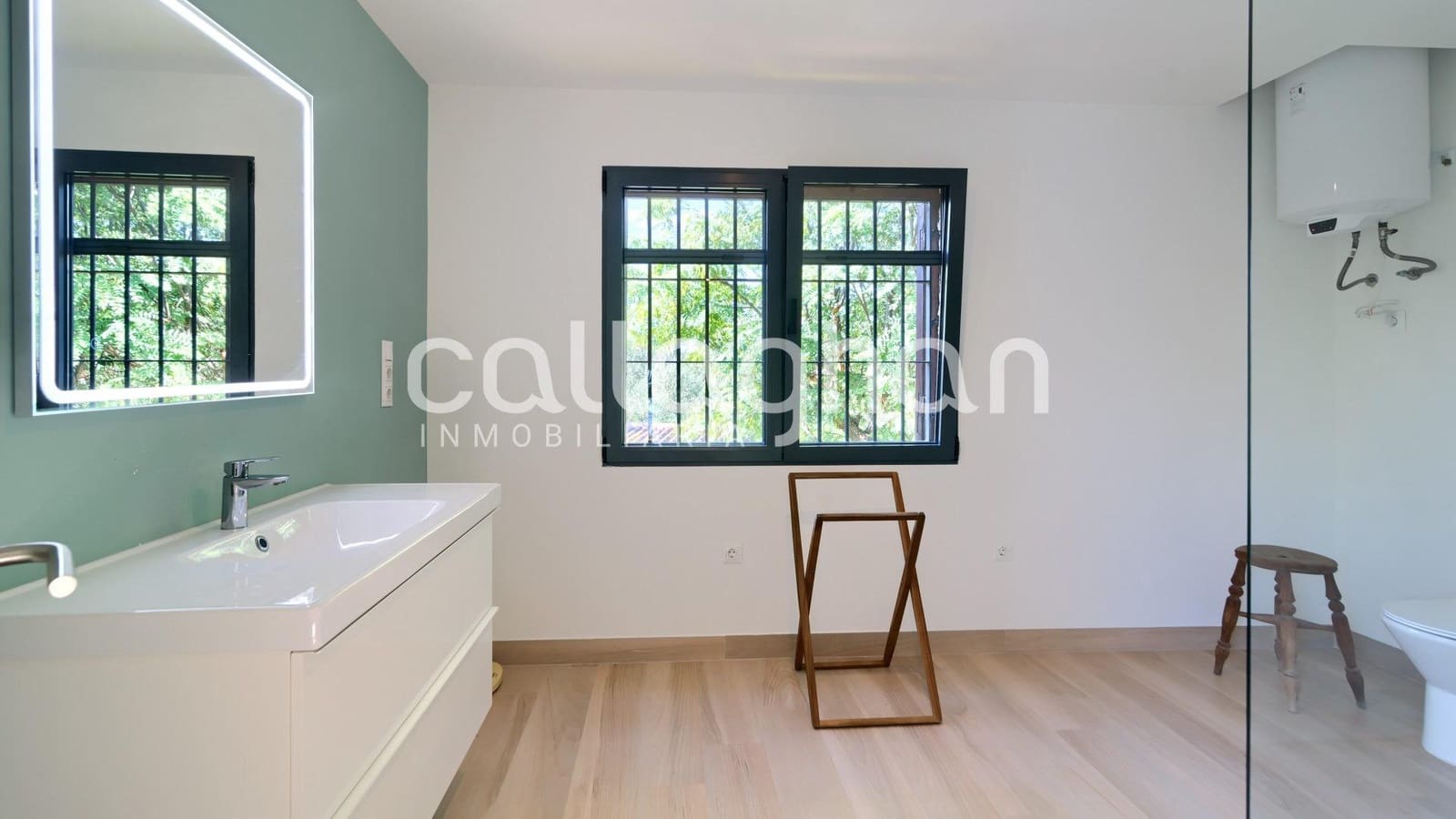 4 soverom Villa til salgs i Godella med svømmebasseng garasje - € 1 060 000 (Ref: 9322608)