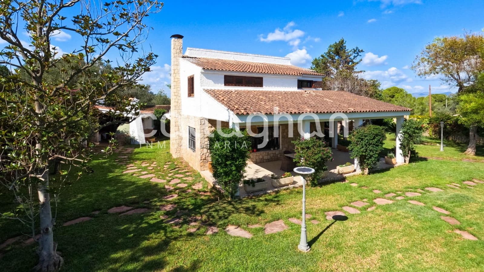 4 soverom Villa til salgs i Godella med svømmebasseng garasje - € 1 060 000 (Ref: 9322608)