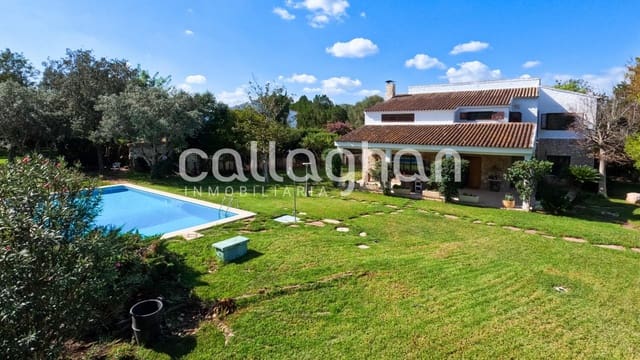 4 sovrum Villa till salu i Godella med pool garage - 940 000 € (Ref: 9322608)
