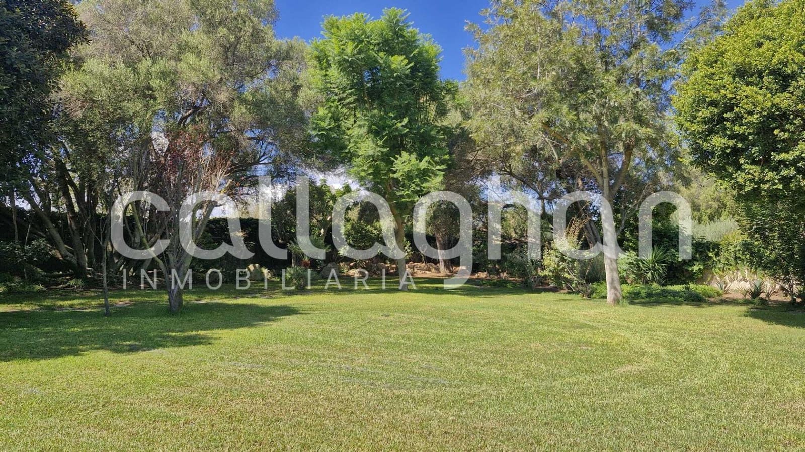 4 bedroom Villa for sale in Godella with pool garage - € 940,000 (Ref: 9322608)