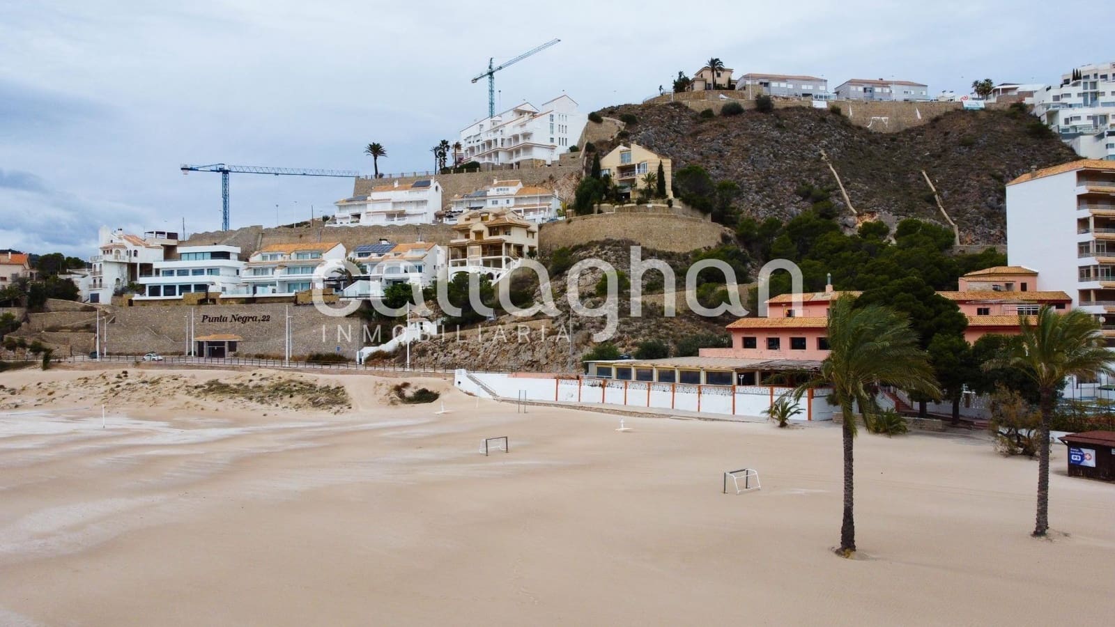 Hotel na sprzedaż w Cullera - 2 500 000 € (Ref: 9335232)