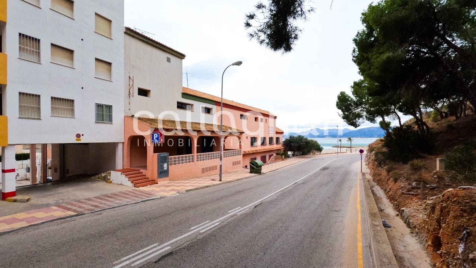 Hotel na sprzedaż w Cullera - 2 500 000 € (Ref: 9335232)