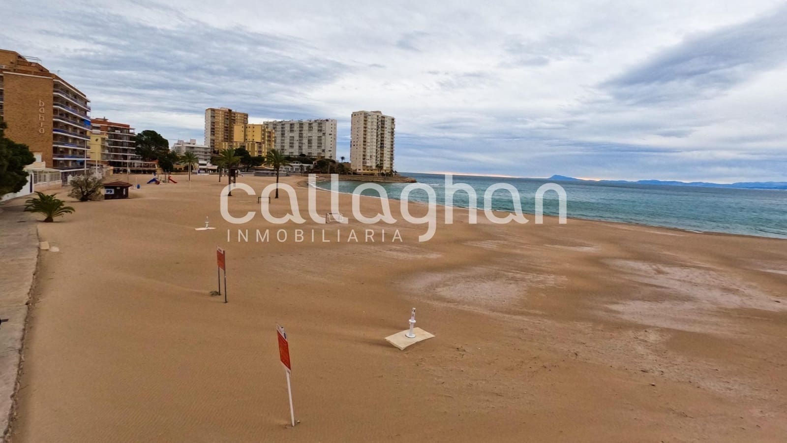 Hotel na sprzedaż w Cullera - 2 500 000 € (Ref: 9335232)